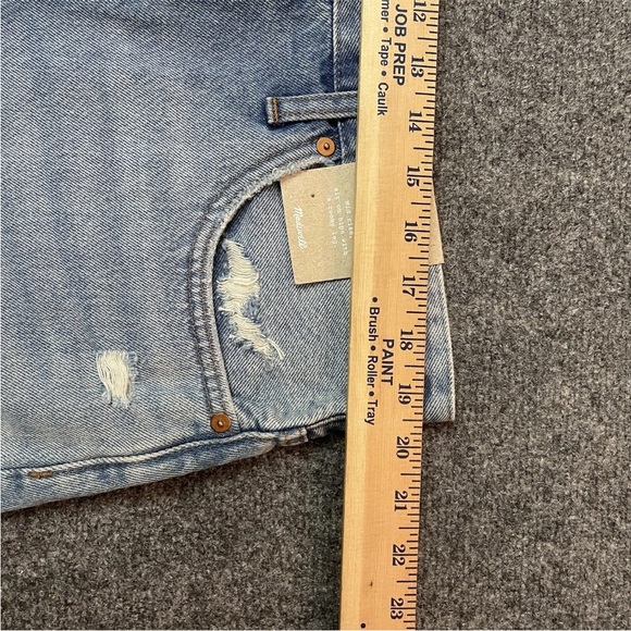 NWT madewell Shorts Denim Relaxed Size 32 Light Wash - Picture 5 of 9